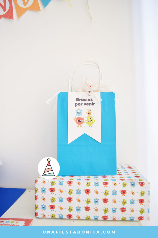 Kit imprimible para fiestas tema monstruos