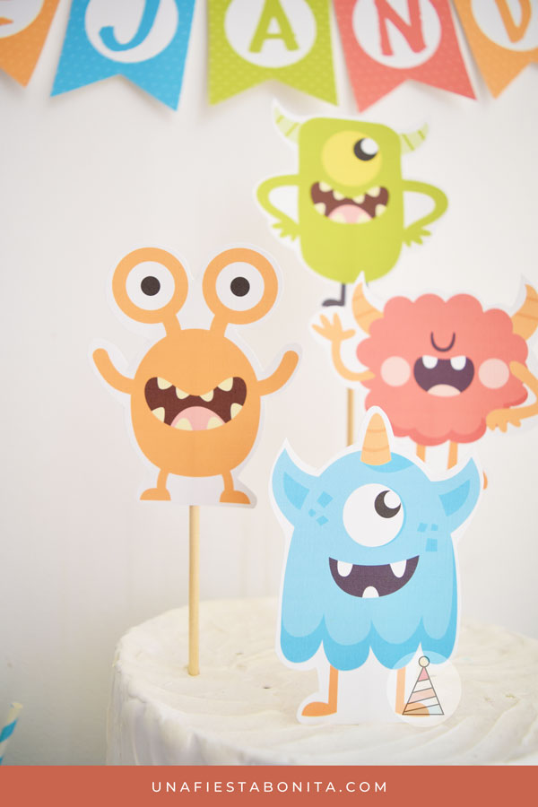 Kit imprimible para fiestas tema monstruos