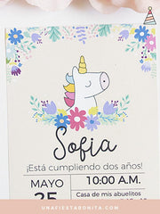 Invitación unicornio floral